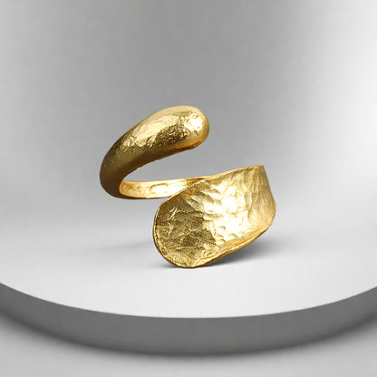 UNPROCESSED AVANT GARDE RING