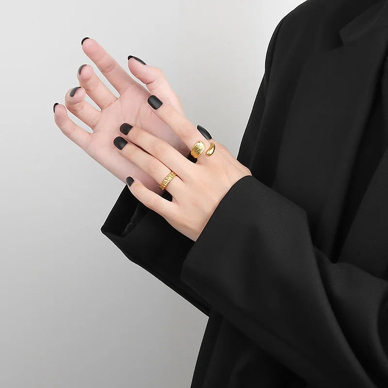 UNPROCESSED AVANT GARDE RING
