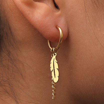 LONE FEATHER DROP EARRINGS
