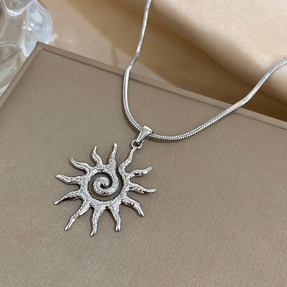 SPIRAL SOL GOLD NECKLACE