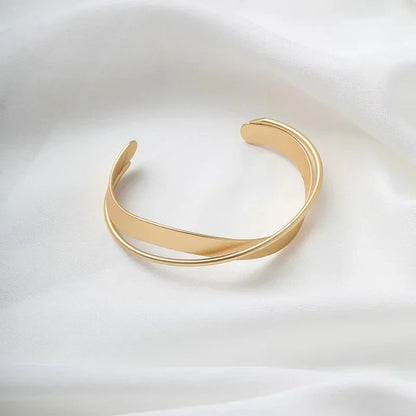 JOLIE CASCADE BRACELET