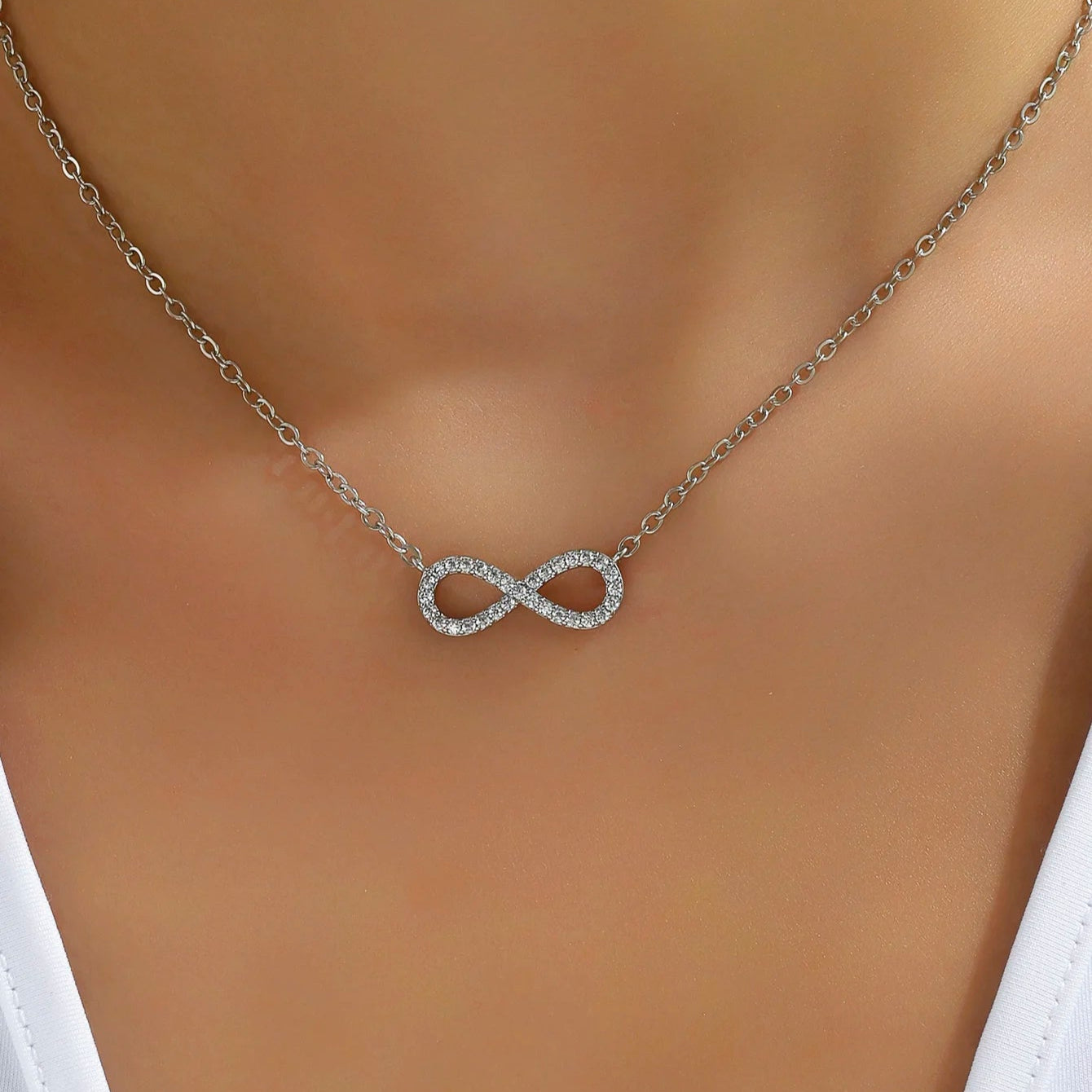 ADAIR INFINITY NECKLACE
