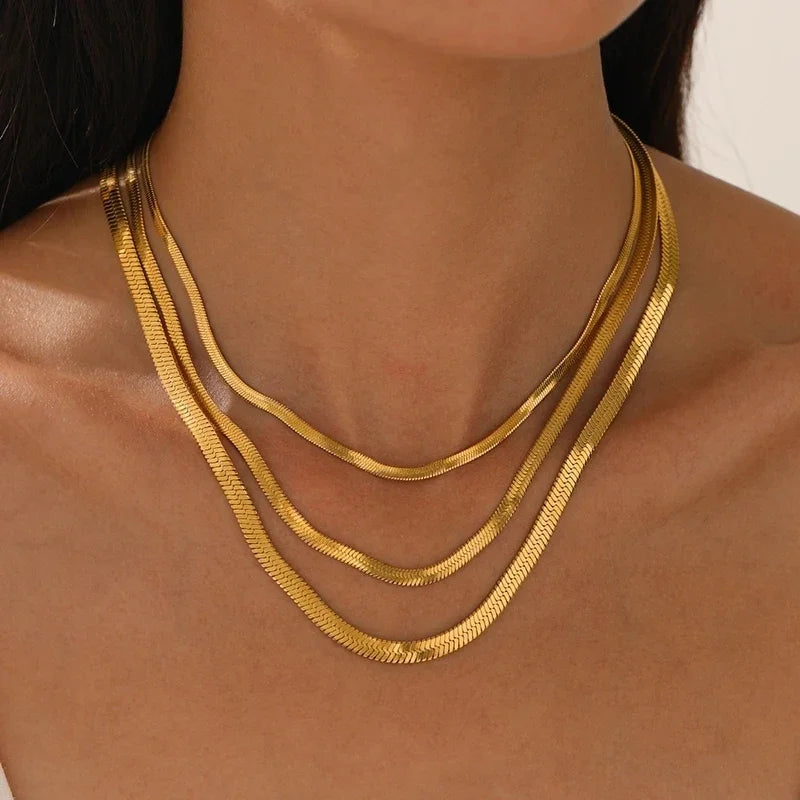 SNAKE LINK CHAIN NECKLACE